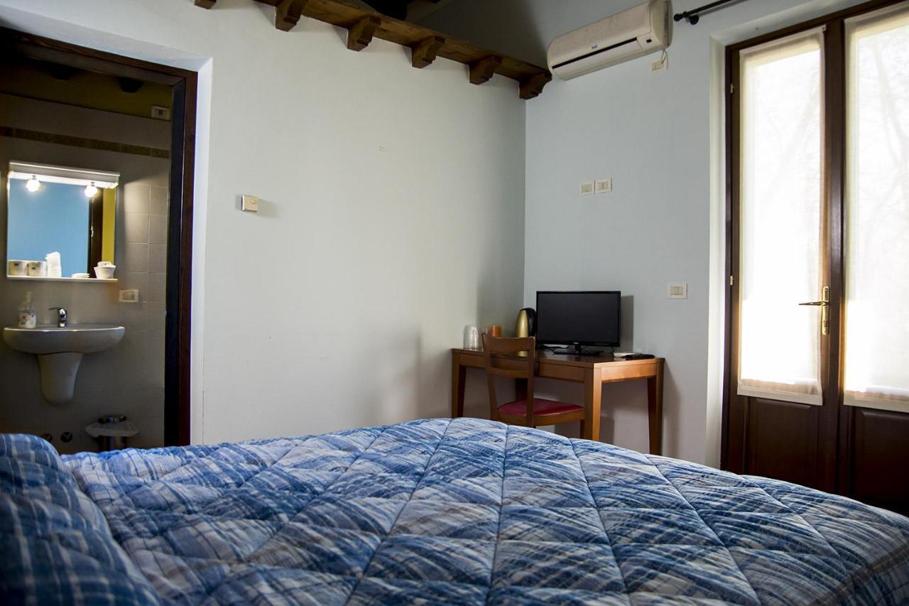 Agriturismo Lupo Bianco Monzambano Exterior foto